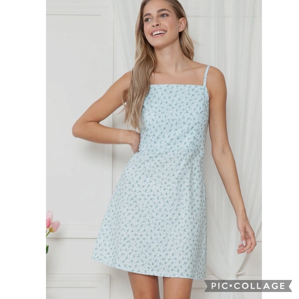 NWT Boutique Floral Smocked Back Spaghetti strap Cotton Mini Dress Cottagecore